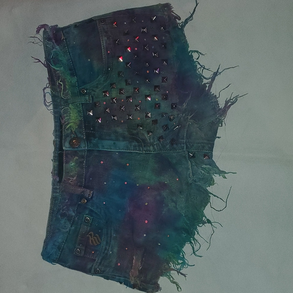 Rocca wear custom shorts